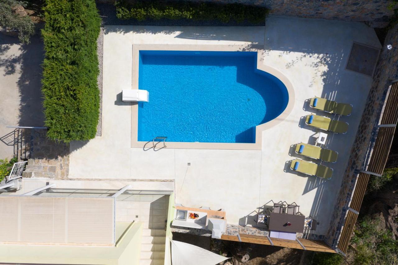 Villa Mela Maroulas